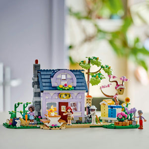 Lego Friends - Beekeepers House and Flower Garden