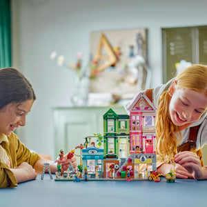 Lego Friends - Heartlake City Apartments and Stores