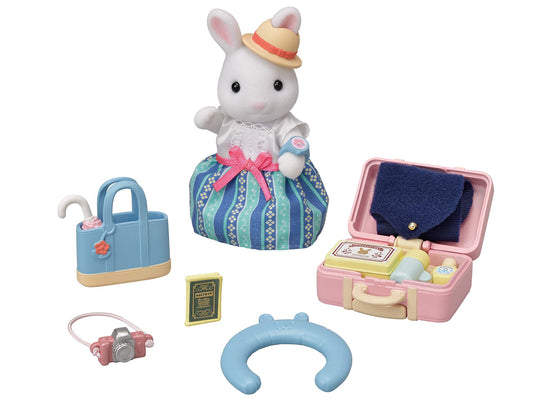 Sylvanian Families Weekend Travel Set - Snow Rabbit Mother