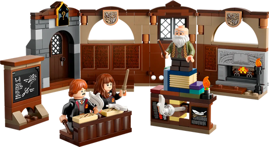 Lego Harry Potter - Hogwarts Castle: Charms Class